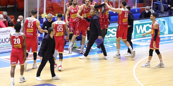 Serie A, colpo Pesaro: sbancata Brindisi