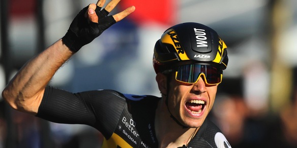 Ciclocross: Van Aert batte Van der Poel in Belgio