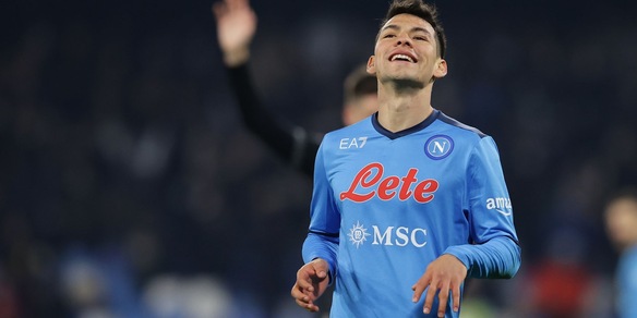 Lozano positivo al Covid: il Napoli nei guai, otto assenti con la Juve