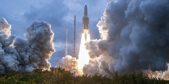 Telescopio Webb: a tre giorni dal lancio ha già superato la Luna