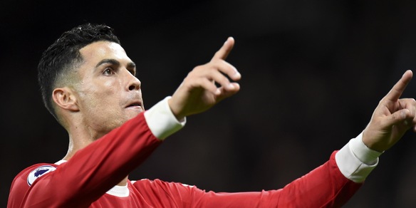 Premier, tris del Manchester United. Cristiano Ronaldo in gol