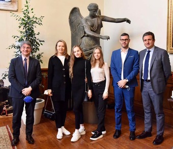 Ucraina, a Brescia gemelle nazionali di nuoto sincronizzato Ucraina, a Brescia gemelle nazionali di nuoto sincronizzato