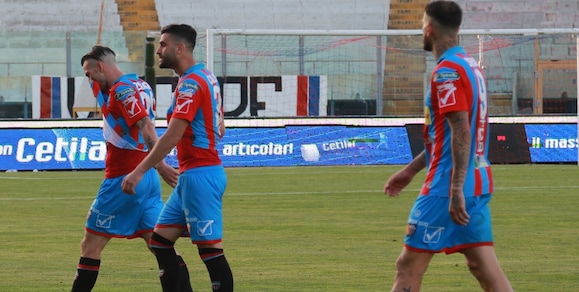 Catania, un altro caso di positività al Covid-19 fra i giocatori