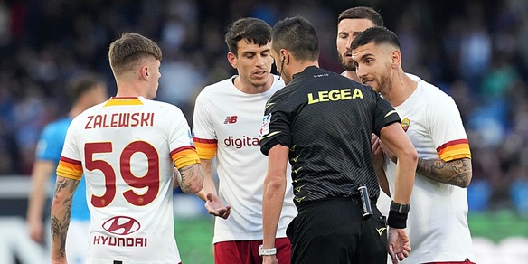 Zaniolo, la Roma e due anni senza vittorie con Di Bello. E Mourinho rischia il deferimento