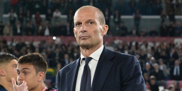 Juve, i convocati contro la Lazio: out Danilo, Arthur e Zakaria. "Prima" per Palumbo