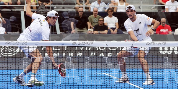 Milano Premier Padel P1, Galan e Lebron volano in semifinale