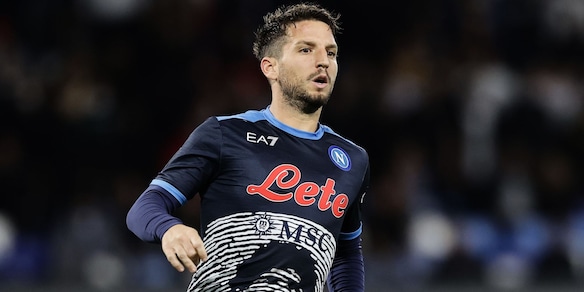 Mertens: "Parliamo spesso di Maradona. In centro ne avverto la presenza"