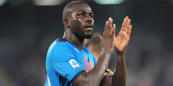Napoli, Koulibaly: "Sarebbe bello dedicare lo Scudetto a Maradona"