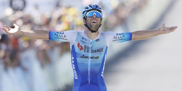 Tour de France: 14ª tappa a Matthews, Bettiol secondo. Vingegaard resta in giallo