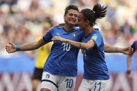 Girelli e Bonansea, servono i vostri gol Girelli e Bonansea, servono i vostri gol