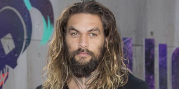 Paura per Jason Momoa: l'attore coinvolto in un incidente stradale