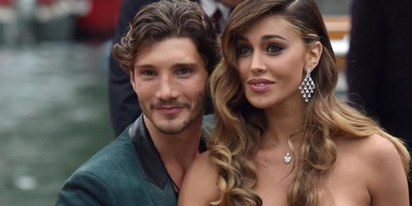 Belen e Stefano De Martino pazzi d'amore: "Lei vuole un terzo figlio"