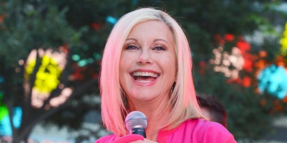 Olivia Newton-John, le ultime volontà dell'attrice: le donazioni contro il cancro