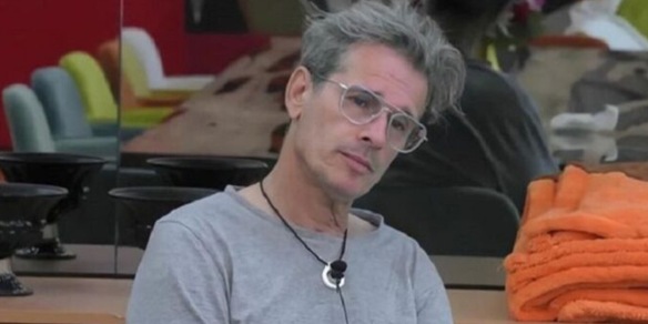 Gf Vip, il manager di Bellavia: "Marco stava bene, stress causato dagli altri concorrenti"
