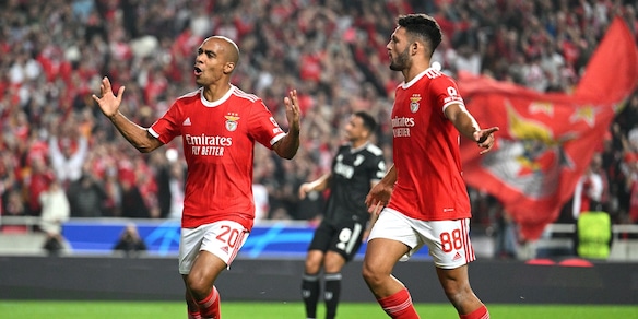 Pagelle Benfica-Juve, promossi (pochi) e bocciati (tanti): flop Allegri, Iling è una furia
