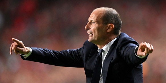 #AllegriOut, tifosi della Juve in rivolta sui social dopo il ko in Champions