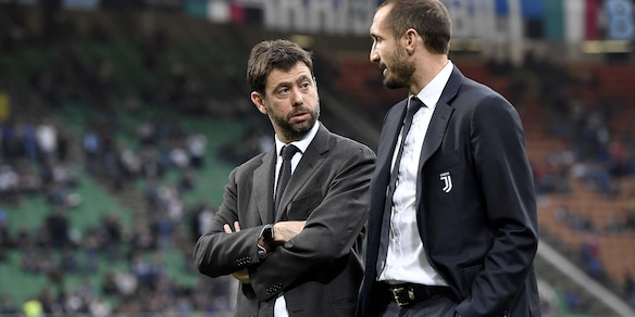 "Plusvalenze Juve, Chiellini e la chat whatsapp con i compagni: il messaggio chiave"