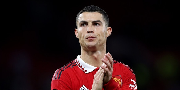 Cristiano Ronaldo se li incarta tutti