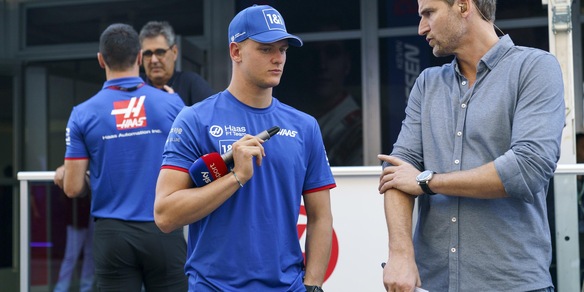 F1, Steiner si difende: "Dura gestire le critiche su Mick Schumacher"