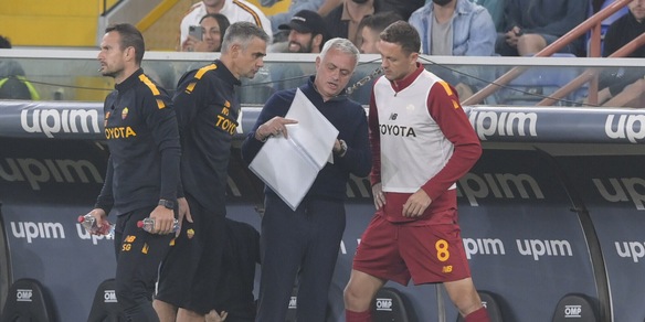 Roma, da Matic a Zalewski i dubbi di formazione di Mourinho prima del derby