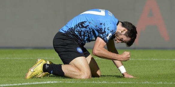 Kvaratskhelia dopo il furto dell'auto a Napoli: la tentazione di trasferirsi, ecco dove