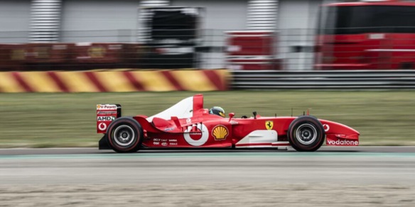 All'asta la Ferrari F2003 con cui Schumacher vinse il sesto Mondiale