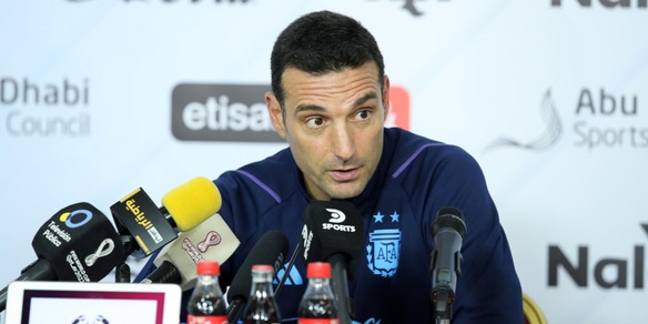 Scaloni ringrazia Mourinho: "Ha gestito bene Dybala"