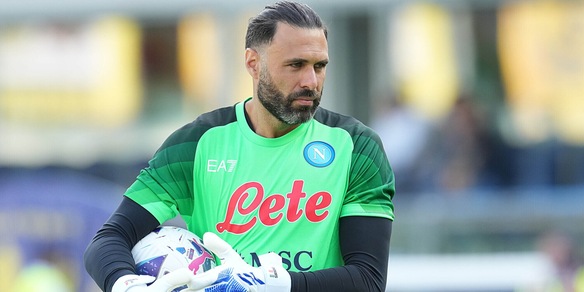 Sirigu riceve il premio Astori: “Napoli? Sono scaramantico, non dico nulla”
