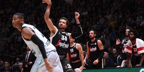 Eurolega, Virtus Bologna prova di forza: Valencia annientato