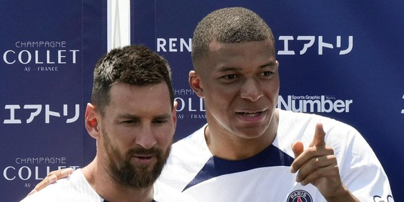 Il mito sospeso tra due generazioni