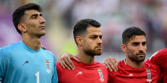 Il coraggio degli iraniani, mentre Infantino e la Fifa si voltano dall'altra parte