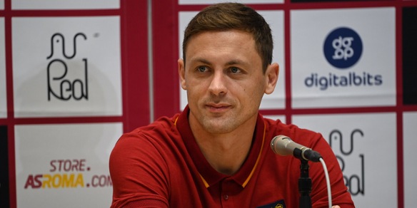 Matic: "Sto bene alla Roma, giocare con Mourinho ti migliora"