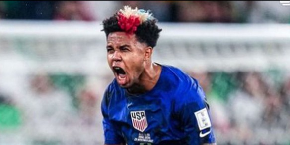 Usa agli ottavi, l'orgoglio di McKennie: "Siamo un gruppo di fratelli" Usa agli ottavi, l'orgoglio di McKennie: "Siamo un gruppo di fratelli"