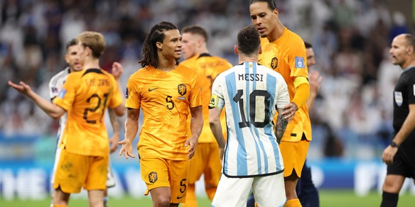 Argentina, la Fifa ha deciso le sanzioni: cosa succede a Messi per la semifinale