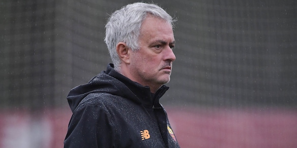 Mourinho esalta la Roma, la frase che carica i tifosi