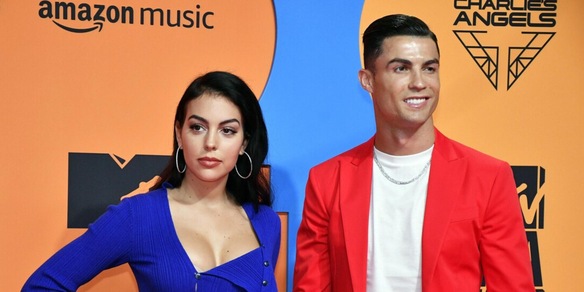 Durissimo attacco a Ronaldo e Georgina: “Regalo immorale e pornografico”