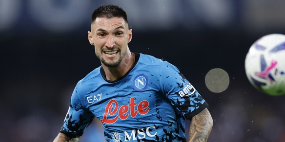 Politano, il messaggio social dopo la sconfitta del Napoli: "Non è cambiato..." Politano, il messaggio social dopo la sconfitta del Napoli: "Non è cambiato..."