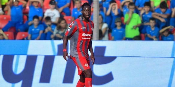 Furto in casa di un calciatore della Cremonese mentre è in campo: cosa hanno rubato