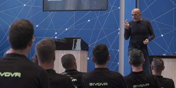 Italia, lezione di Spalletti a Coverciano: incontri con staff e arbitri