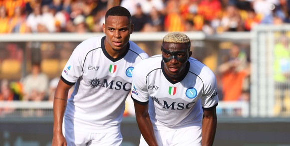 Osimhen show: parte dalla panchina poi entra e segna contro il Lecce