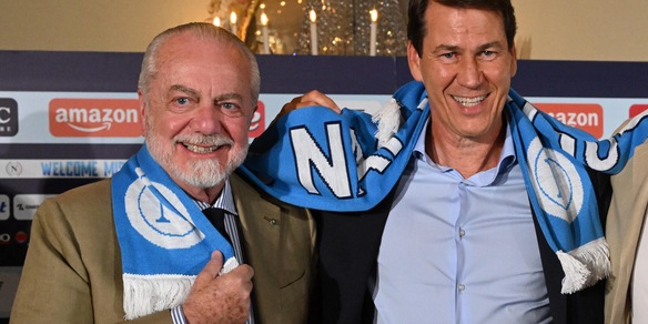 Napoli, così De Laurentiis ha sfiduciato Garcia