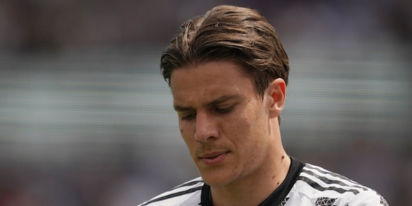 L'agente di Fagioli risponde alle accuse del padre: "Era già ludopatico"