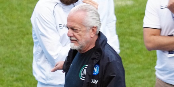 Napoli, sorpresa De Laurentiis a Castel Volturno: il colloquio con i dirigenti
