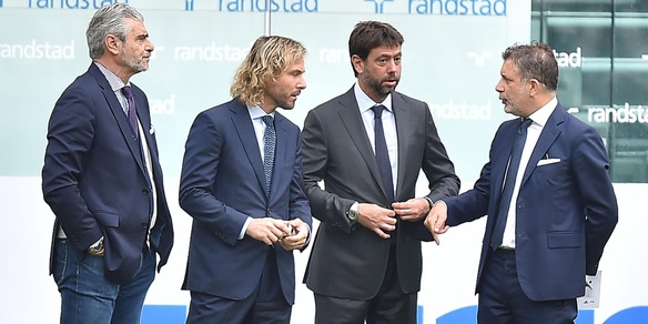 Plusvalenze Juve, bordata dalla Francia: "Le fanno tutti, ma hanno esagerato"