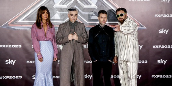 Ambra, la battuta hot a X Factor spiazza tutti: "Voglio stare sopra". E Fedez...