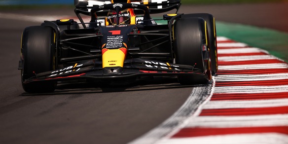 F1, Verstappen davanti a tutti nelle FP1 in Messico. Ferrari lontane