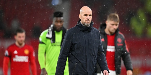 Manchester United, Ten Hag punisce la squadra dopo il ko nel derby