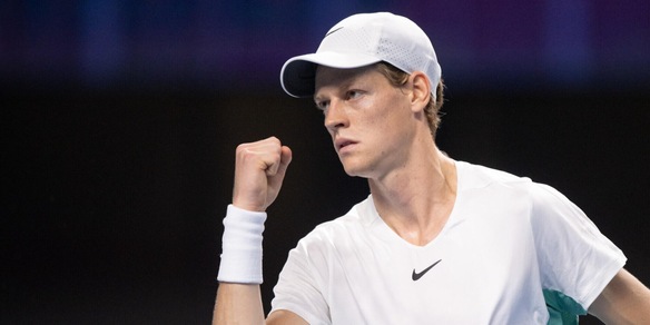 Strepitoso Sinner: alle 02:36 batte McDonald a Parigi!