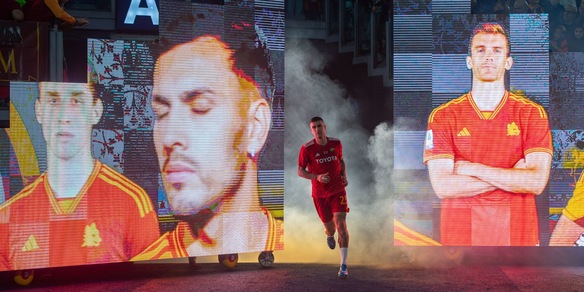 Roma-Lecce, record di fischi per l'inno della Serie A