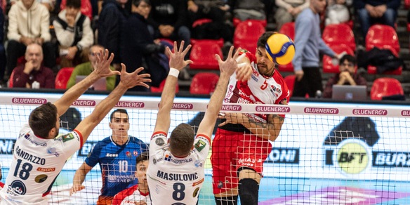 Piacenza piega Catania in tre set